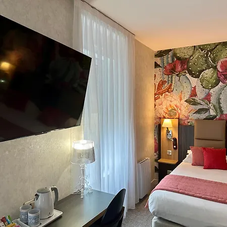 Arverna - Clt'hotel 3* 비시