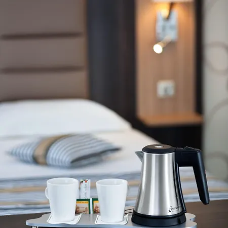 Hotel Arverna - Clt'hotel