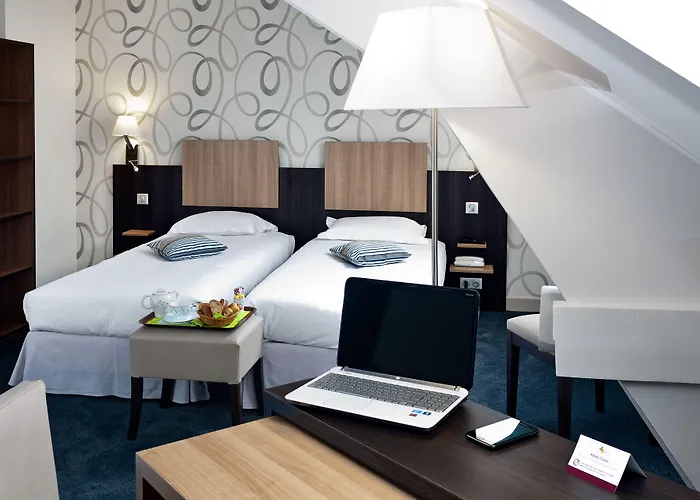 Hotel Arverna Vichy - Clt'Hotel Hotel