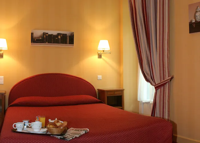 Hotel Arverna Vichy - Clt'Hotel 3* Vichy